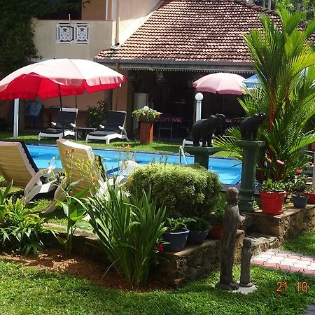 Hilda Guest House Hikkaduwa Extérieur photo