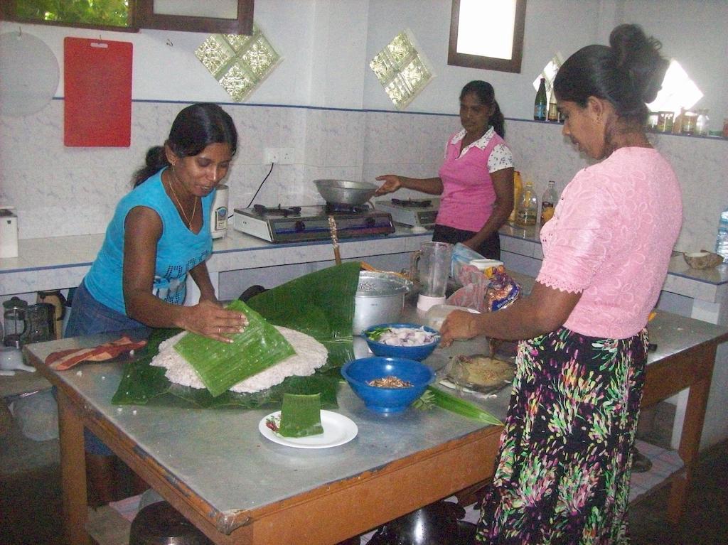 Hilda Guest House Hikkaduwa Extérieur photo